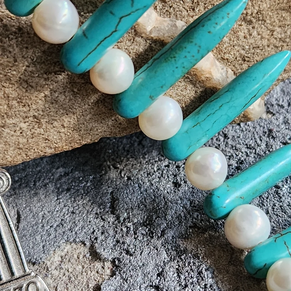 Designer Jewel 18K White Gold Chain Clasp Monogram Authentic Pearl Blue Stones - Picture 6 of 11